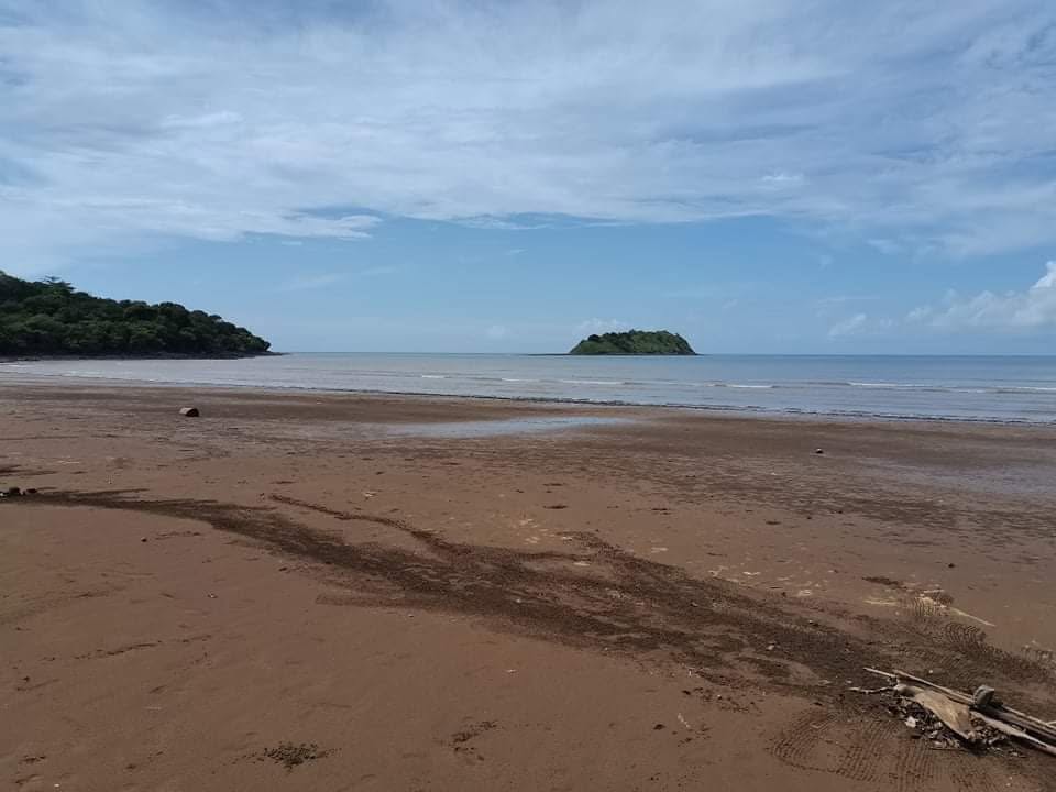 L’îlot de Mbouini face au lagon